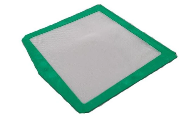 Iwaki Aquatic&nbsp;LAbREED&trade; 4.5 L Larval Baffle 700 μm, Green
